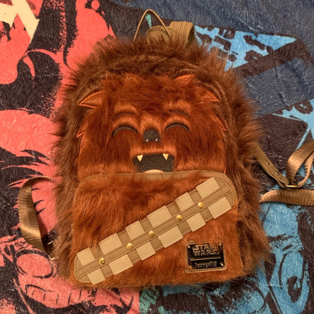 LoungeFly - Fluffy Chewbacca Mini Backpack